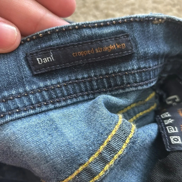 Citizens of Humanity Dani Cropped Straight Leg Denim Jeans- Size 30 - Picture 8 of 10